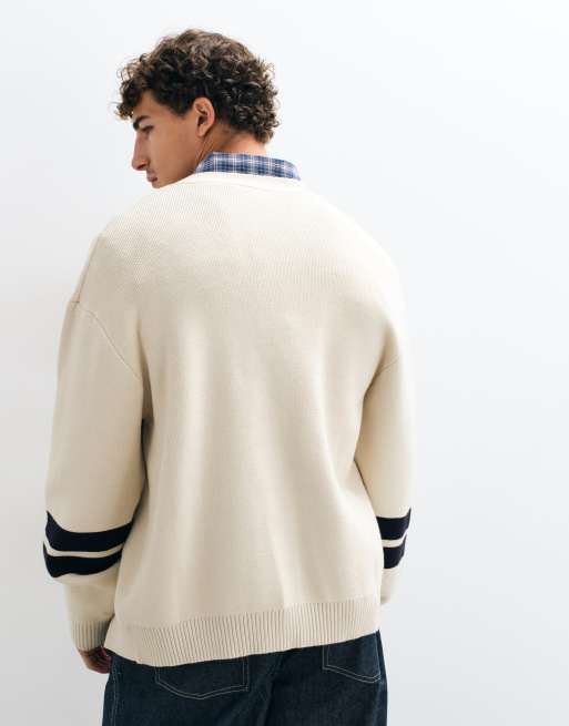 New Era NY Yankees logo MLB knitted cardigan in cream, 5 of 5