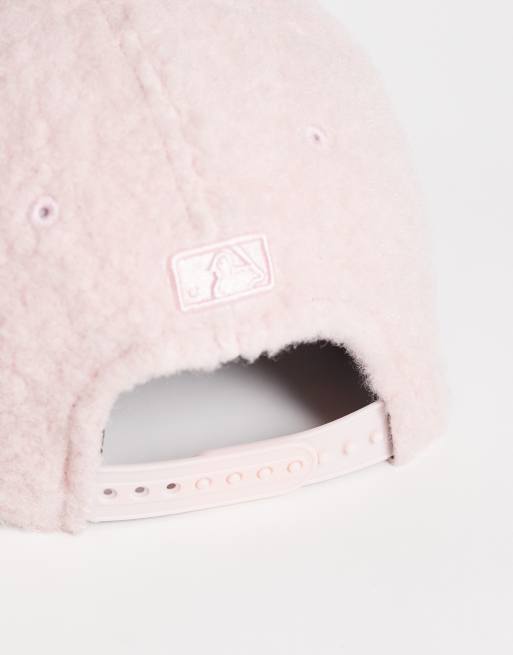New Era NY Yankees logo womens 9forty borg cap in baby pink, 3 of 3