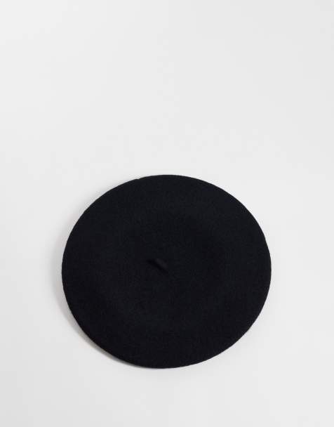 New Era NY Yankees logo womens wool beret in black - view 1