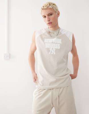 New Era New Era NY Yankees motif raglan vest co-ord in cream-White