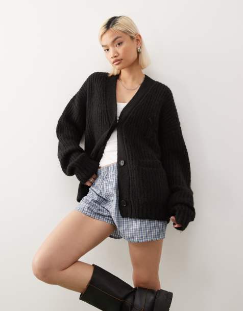 New Era NY Yankees oversized knitted cardigan in black - view 1