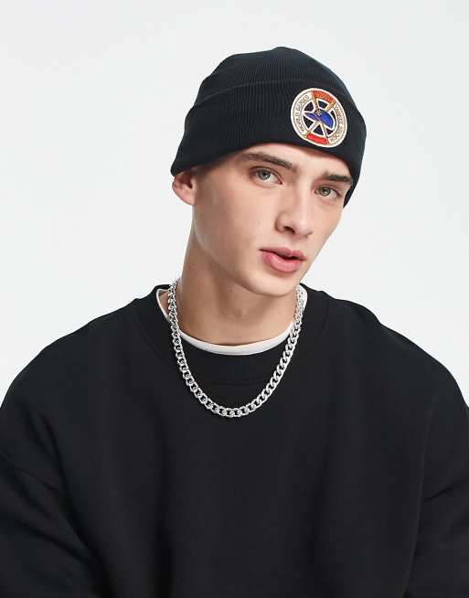 New Era NY Yankees series beanie in navy 