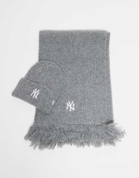 New Era – NY Yankees – Set aus Strickmütze und Schal in Grau - view 1