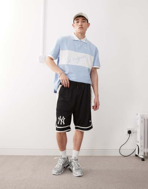 New Era – NY Yankees – Shorts in Schwarz mit Kontrast-Bahn, 2 von 5