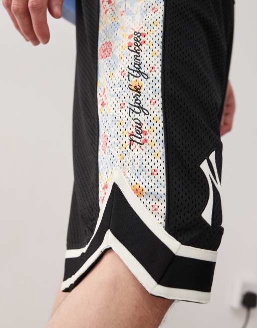 New Era - NY Yankees - Sorte shorts med kontrasterende paneldetaljer, 4 af 5