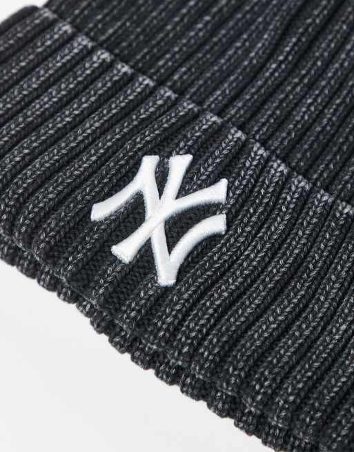 New Era – NY Yankees – Svart, tvåtonad och grovstickad mössa med mudd, 2 av 3