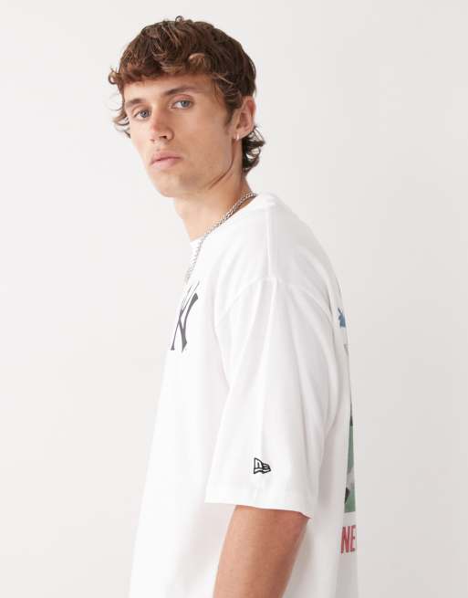 New Era - NY Yankees - T-shirt oversize bianca con stampa sul retro, 4 di 5