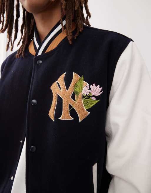 New Era - NY Yankees - Varsity jack met contrast en geborduurde bloem in multi, 3 van 4