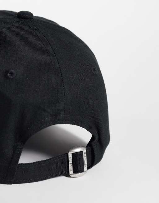 New Era NY Yankees womens 9forty cap with rose embriodery in black, 3 of 3