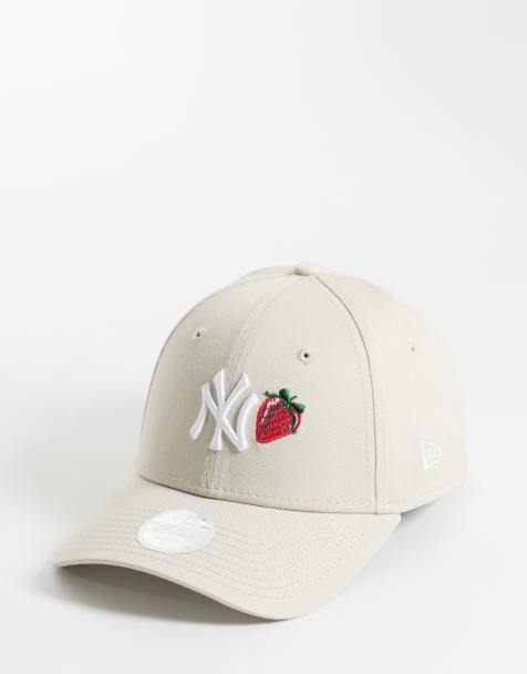 New Era NY Yankees womens 9forty cap with strawberry embriodery in beige - view 1