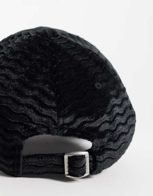 New Era NY Yankees womens 9forty velour cap in black, 3 of 3