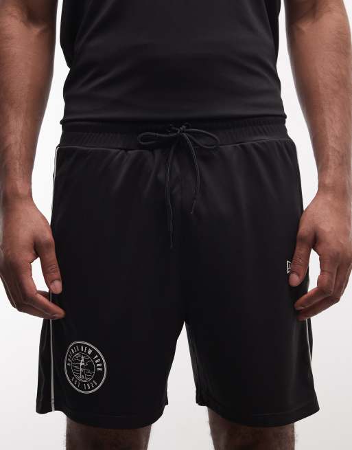 New Era - Pantaloncini da calcio neri con logo in coordinato, 5 di 5