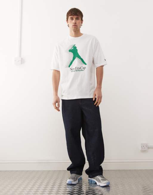 New Era player graphic oversized t-shirt in  white, 2 of 5