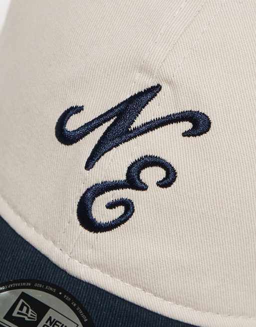 New Era script branded 9twenty cap in navy | ASOS