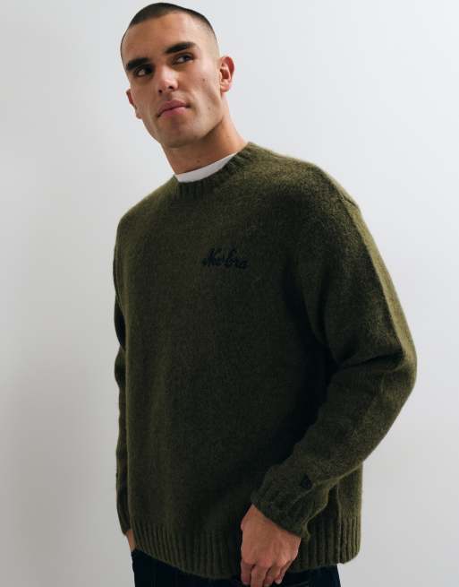 New Era simple script logo knitted crewneck jumper in dark green, 3 of 5