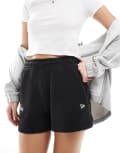 [New Era] New Era slogan logo sweat shorts in black XS BLACK