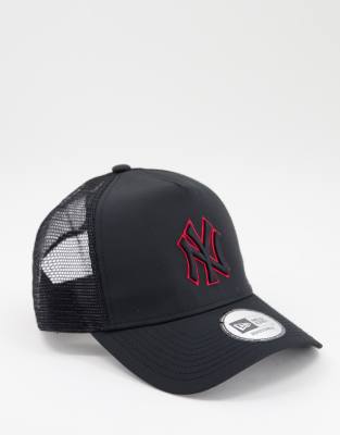new era black trucker