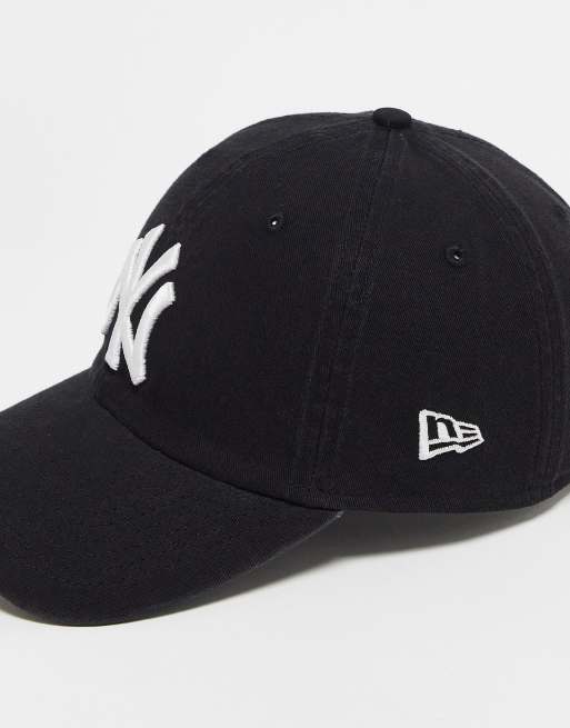 New Era washed casual classics New York Yankees unisex cap in black, 2 of 4