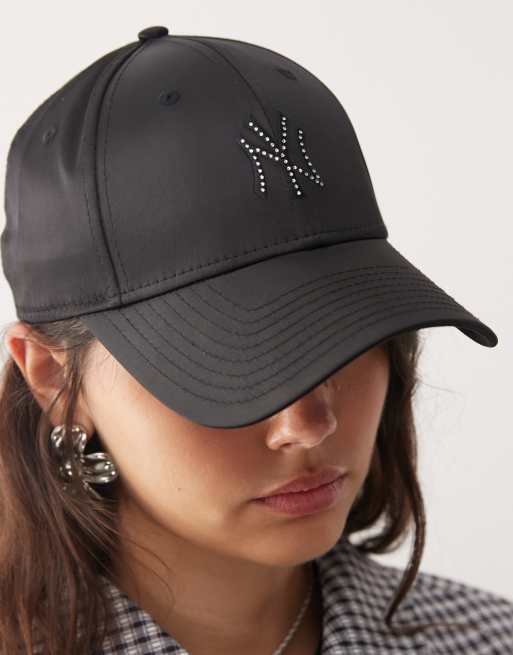 New Era Womens NY Yankees 9forty satin rhinestone metal logo  display picture 1