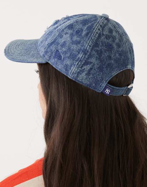 New Era Women's NY Yankees 9twenty distressed stone wash denim cap in blue, 2 of 3