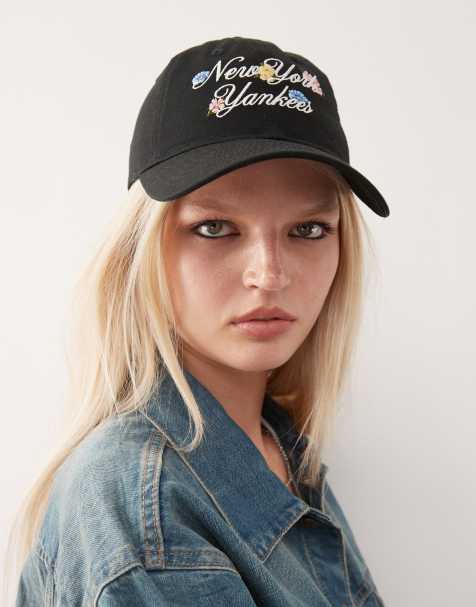 New Era – Womens NY Yankees 9Twenty – Kappe in Schwarz mit floralem Schriftzug - view 1