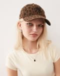 [New Era] New Era Women's NY Yankees 9twenty leopard print cord cap in brown One Size BROWN