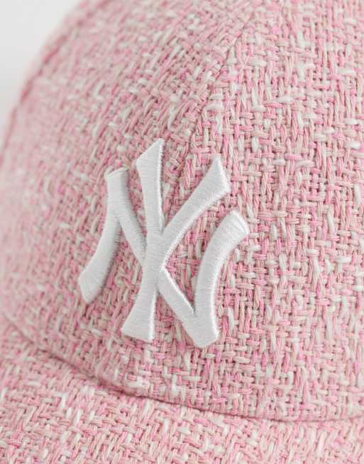 New Era X ASOS exclusive 9forty NY Yankees tweed cap in pink/white, 2 of 3