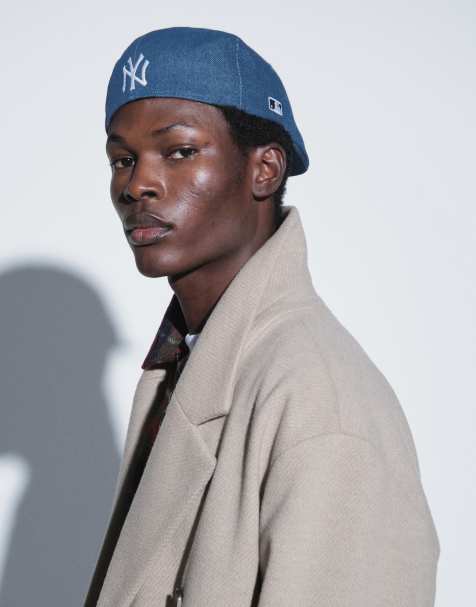 New Era X ASOS exclusivité casquette plate en denim avec logo NY Yankees en bleu délavé moyen - view 1