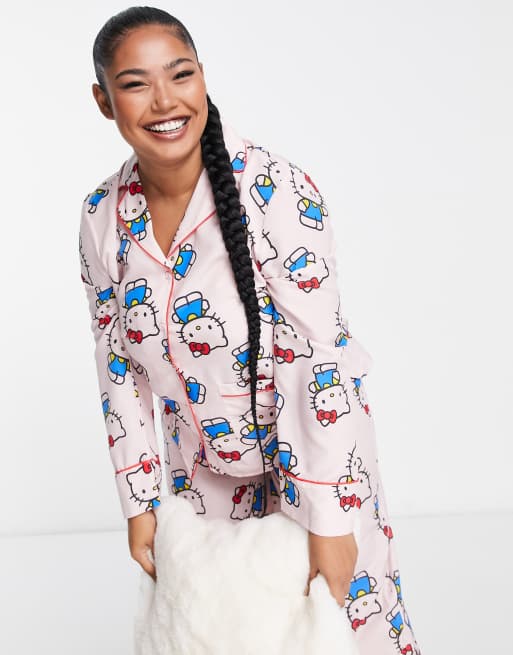 Women's hello kitty discount pajamas