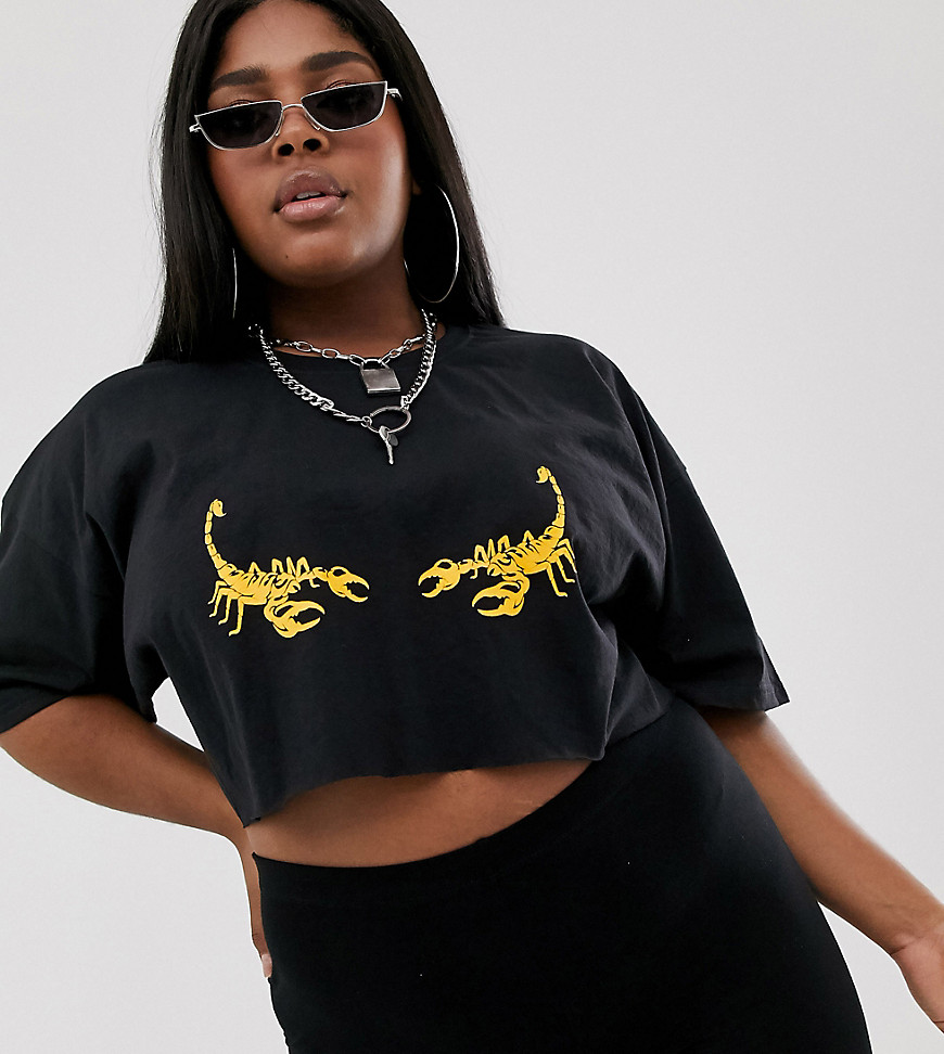 New Girl Order Curve – Kort t-shirt med skorpiontryck-Svart