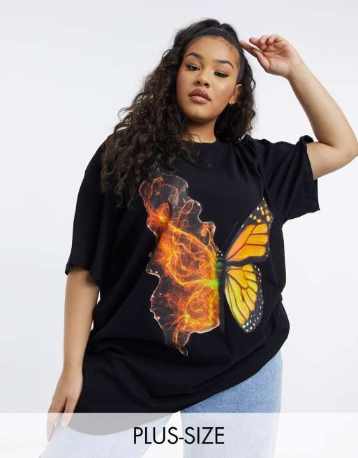 New Girl Order Curve – T-shirt oversize z grafiką z płonącym motylem