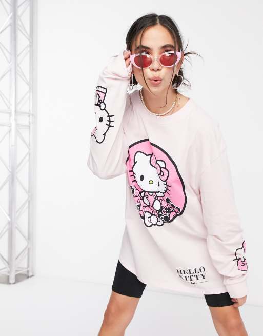 New Girl Order Curve x Hello Kitty - Oversized, langærmet t-shirt med grafik foran og på ærmerne
