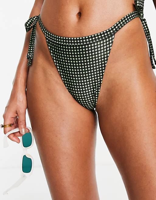 Blanco Huis groot New Girl Order - Combi-set met groen geblokte bikini en rokje | ASOS