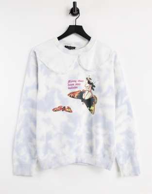 New Girl Order - Lockeres Sweatshirt mit Feengrafik, Batikmuster und Rüschenkragen-Grau