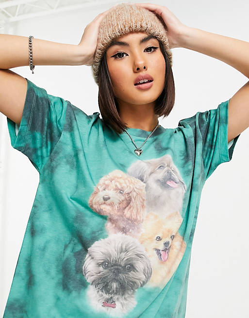 New Girl Order - Oversized T-shirt met hondenmotief in groene tie-dye