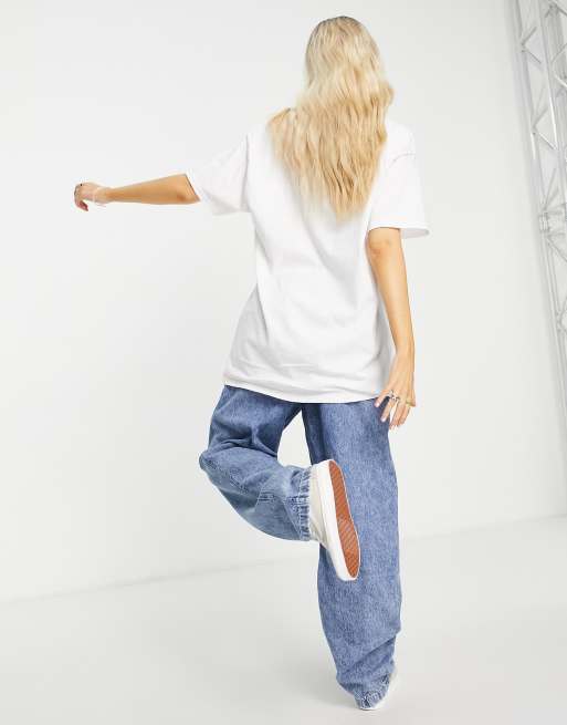 New Girl Order - Oversized t-shirt met 'Nuts'-kruissteekprint, 2 van 4