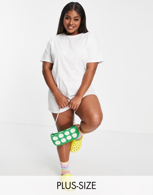 New Girl Order Plus – Sukienka t-shirtowa z nadrukiem Good Luck na plecach