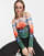 Thumbnail 1 van 4