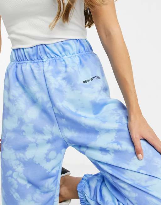 New girl store order blue joggers