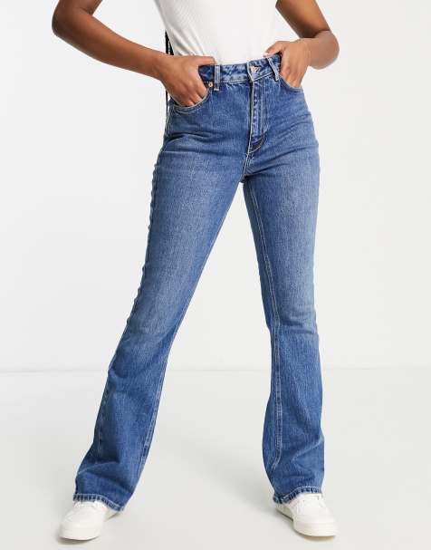 New Look - 00s flared jeans in middenblauw - view 1
