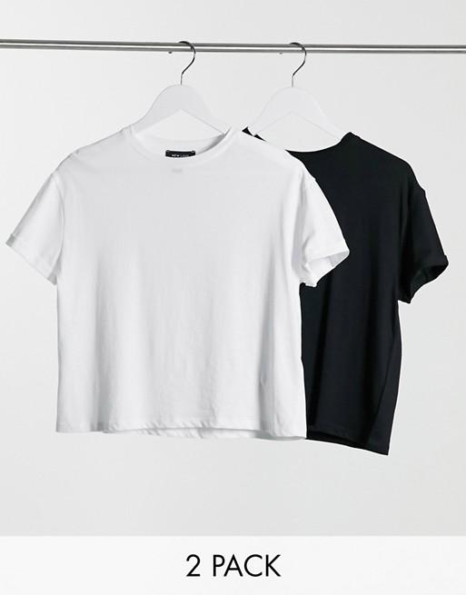 New Look 2 pack boxy tees in black & white