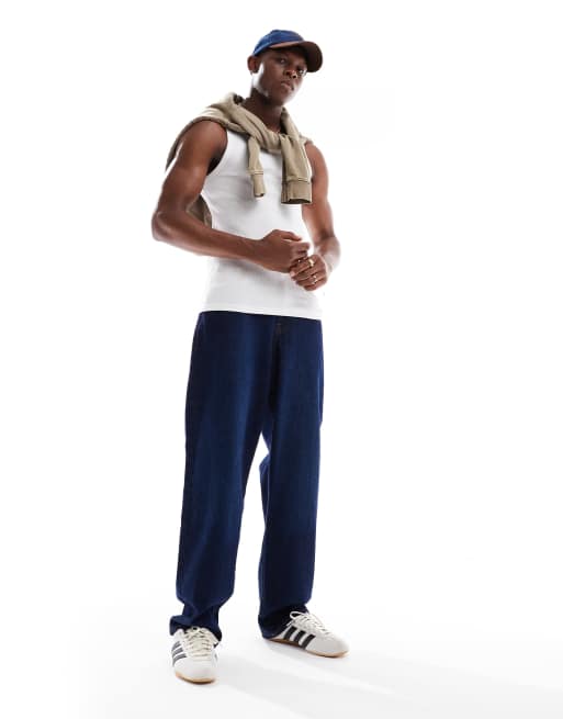 New Look 2 pack muscle fit rib vests in white and black, 2 of 4
