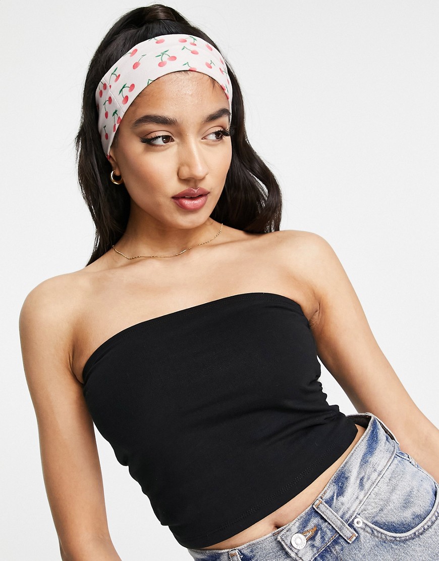 New Look 2-pack tube tops in black and white