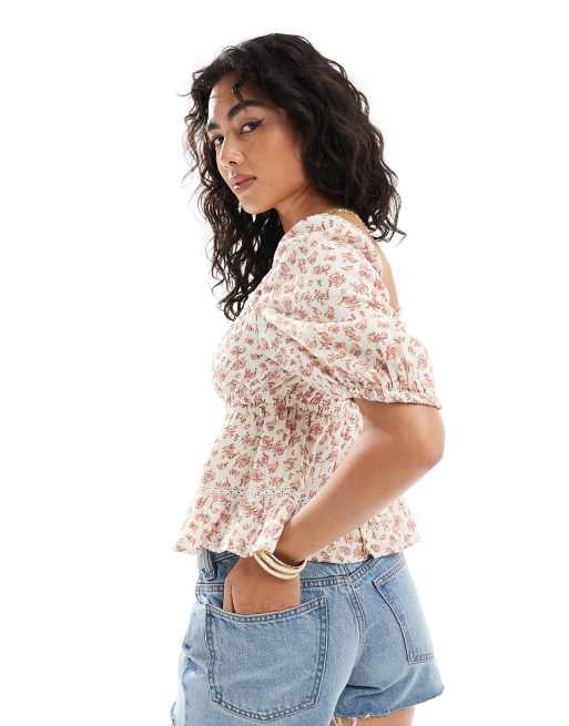 New Look 3/4 sleeve milkmaid top in pink ditsy floral, 2 of 4