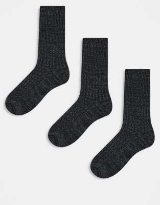 New Look 3 pack heavyweight ribbed socks in black