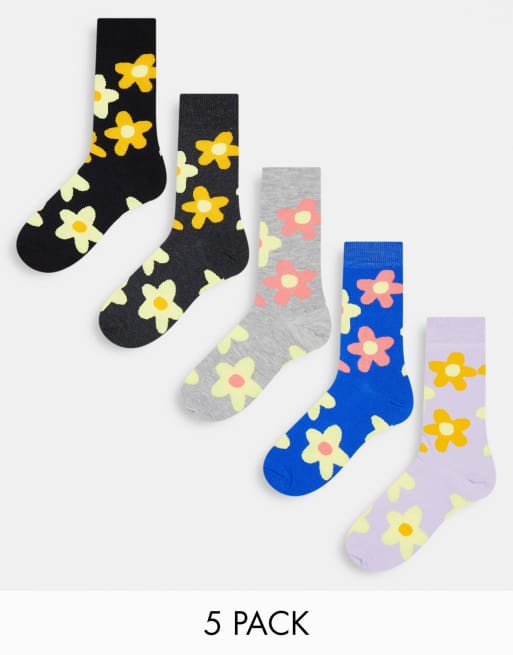 New Look 5 pack of floral socks in multi ASOS