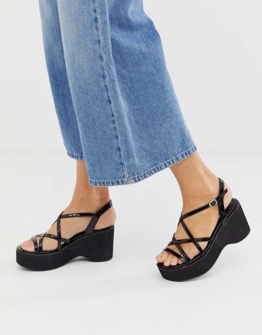 Black platform sales sandals 90s