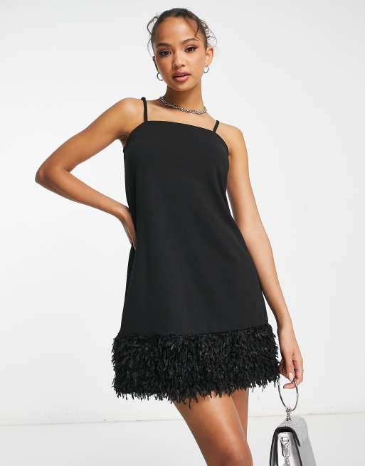 Black feather 2025 hem dress