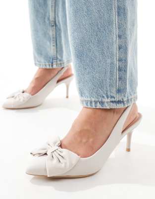 New Look - Absatzschuhe in Creme mit Satin-Schleifen-Weiß