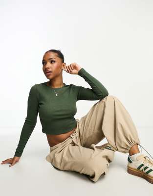 New Look acid wash long sleeve top in khaki | ASOS